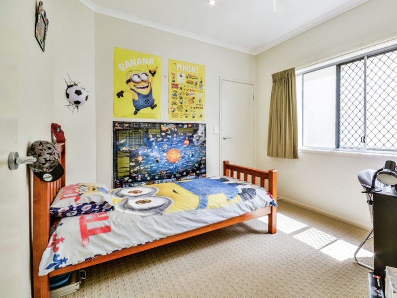 5 Wheeler Crescent, Caloundra West QLD 4551