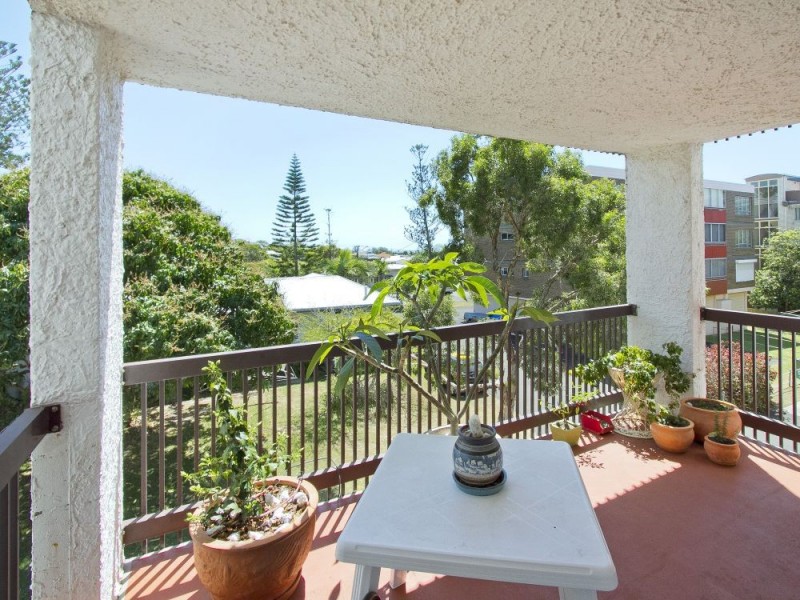 10/3 Sykes Avenue, Kings Beach QLD 4551