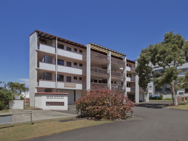 10/3 Sykes Avenue, Kings Beach QLD 4551