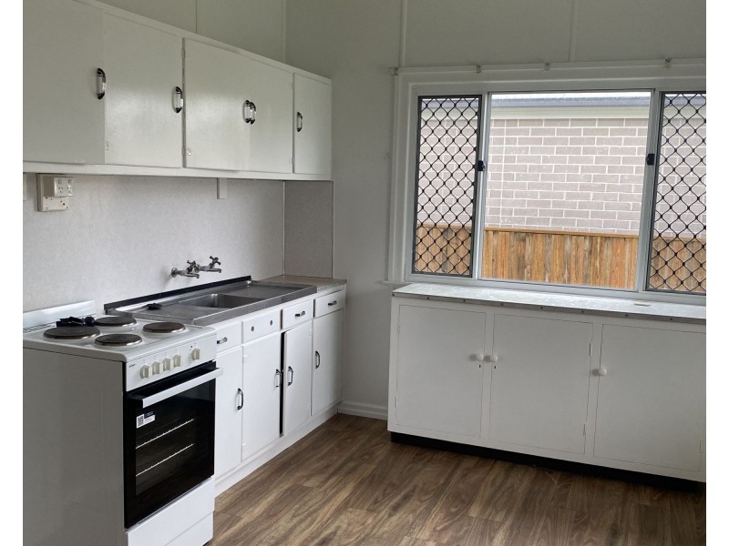 74 Taylor Avenue, Golden Beach QLD 4551