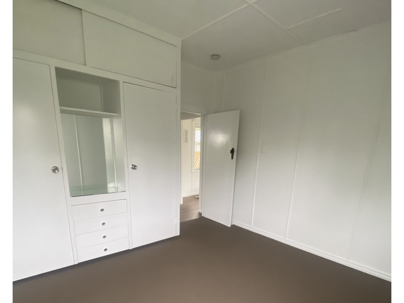74 Taylor Avenue, Golden Beach QLD 4551