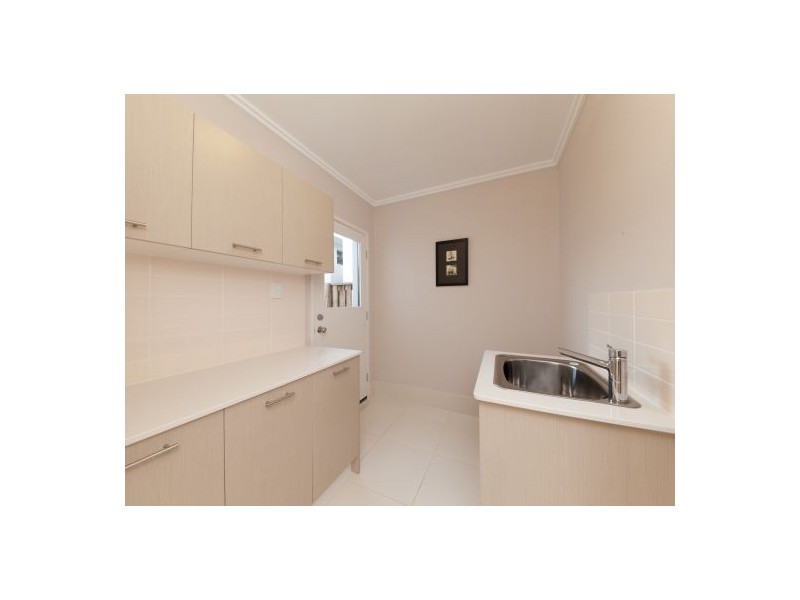 11 Sweep Court, Wurtulla QLD 4575