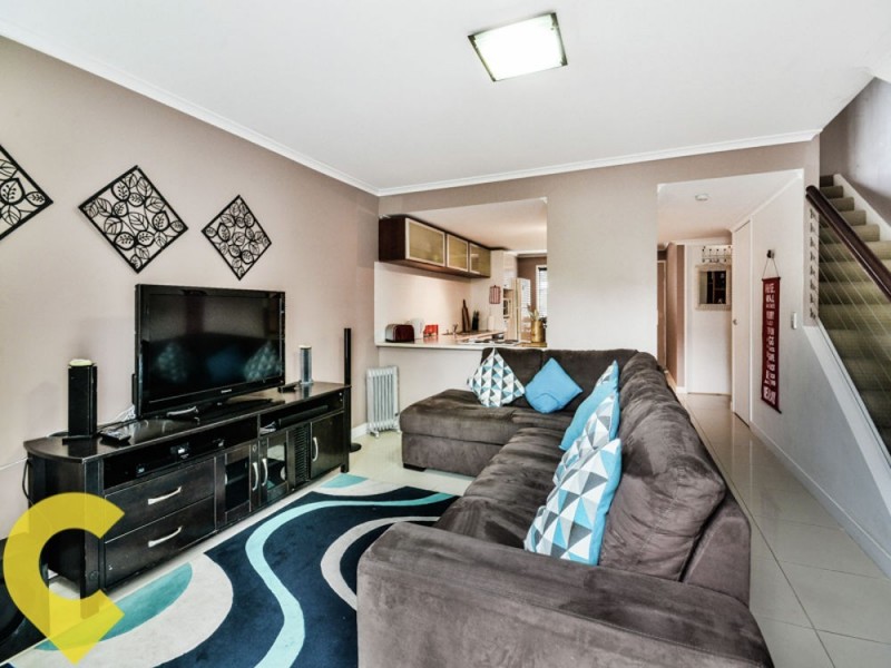 2/2 Orama Avenue, Caloundra QLD 4551