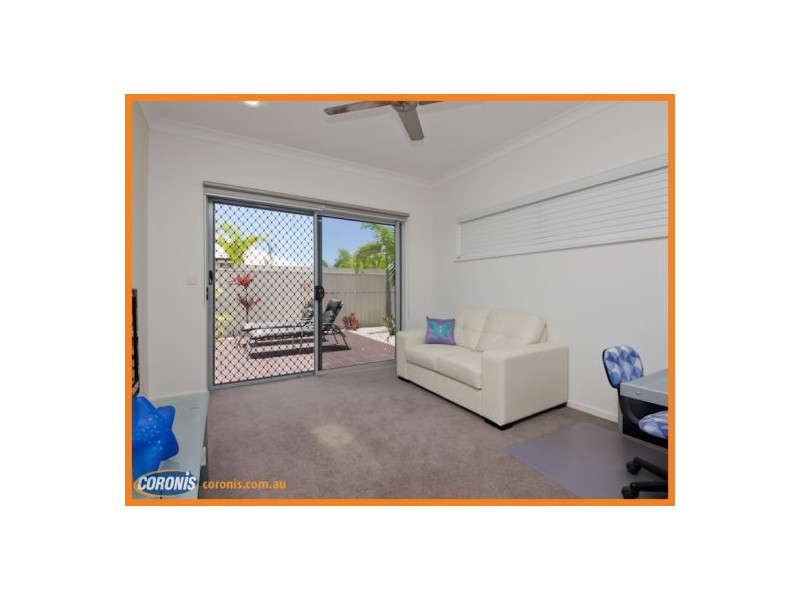 4 Flitcroft Place, Pelican Waters QLD 4551