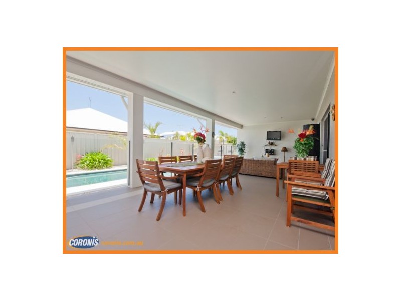 4 Flitcroft Place, Pelican Waters QLD 4551