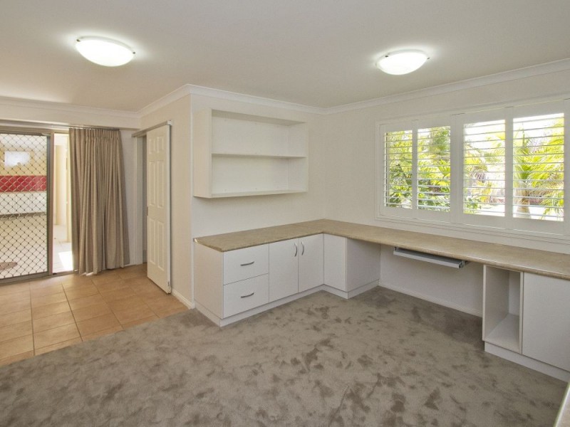 17 Parklands Boulevard, Little Mountain QLD 4551