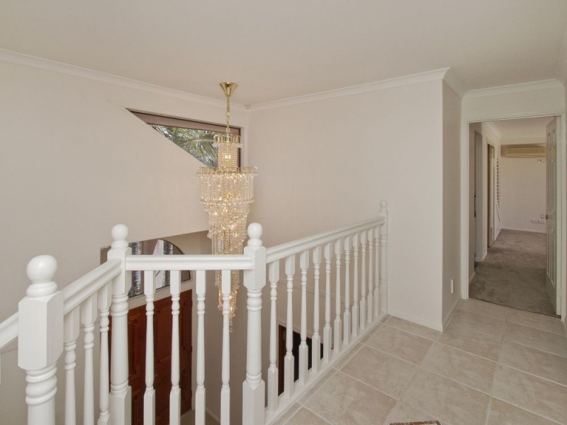 17 Parklands Boulevard, Little Mountain QLD 4551