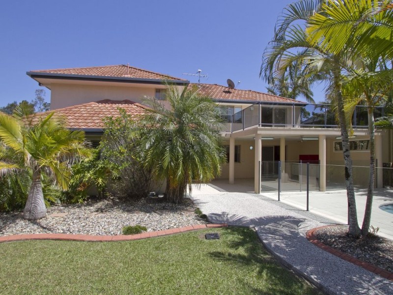 17 Parklands Boulevard, Little Mountain QLD 4551