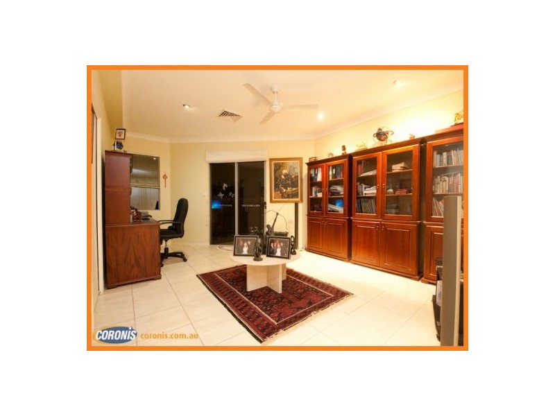 50 Kalowendha Avenue, Pelican Waters QLD 4551