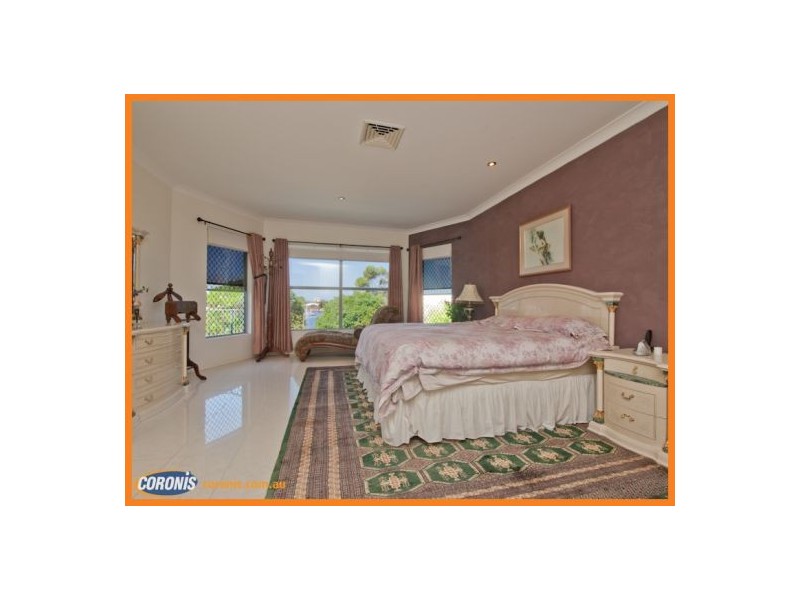 50 Kalowendha Avenue, Pelican Waters QLD 4551