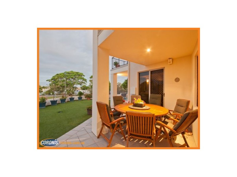 50 Kalowendha Avenue, Pelican Waters QLD 4551