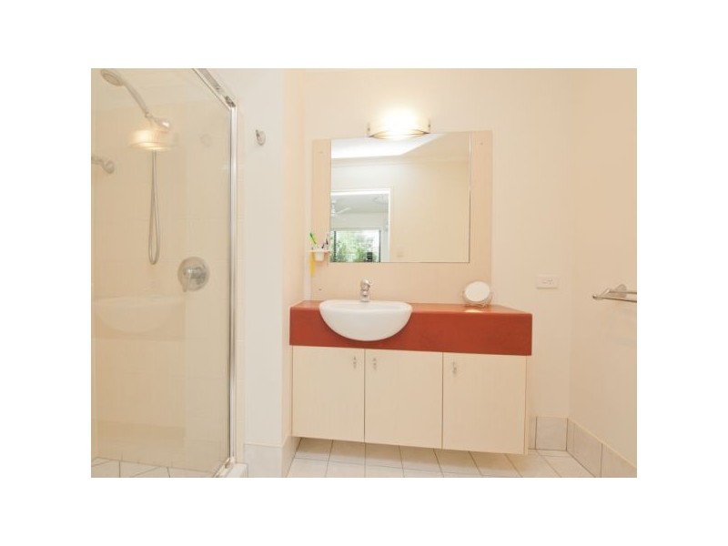 18/1 Lakehead Drive, Sippy Downs QLD 4556