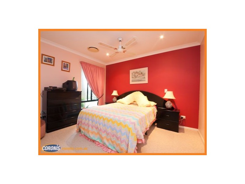 33 Undanbi Place, Pelican Waters QLD 4551