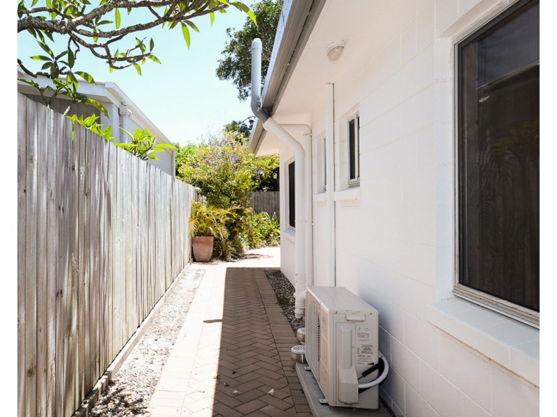 2/12 Holt Street, Currimundi QLD 4551