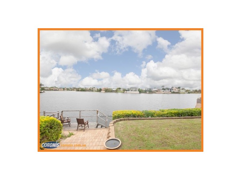 8 Stirling Castle Court, Pelican Waters QLD 4551