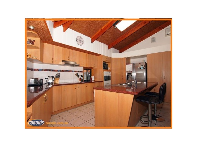 5 Otter Court, Pelican Waters QLD 4551