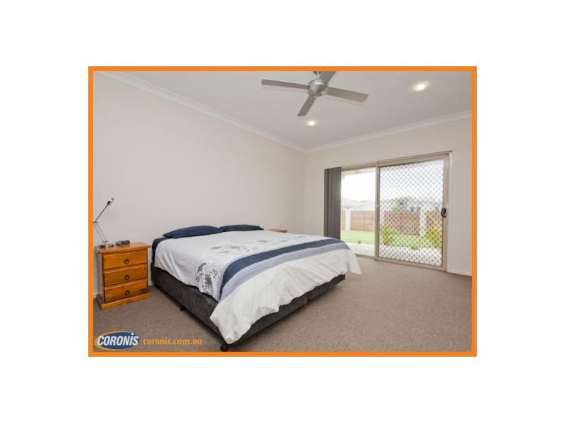 1 Echo Street, Pelican Waters QLD 4551
