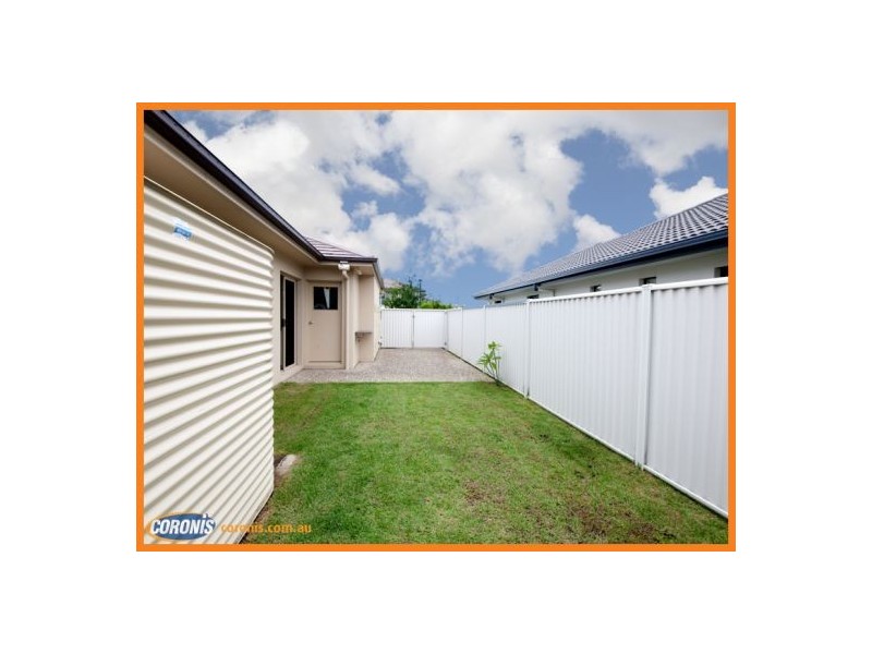 1 Echo Street, Pelican Waters QLD 4551