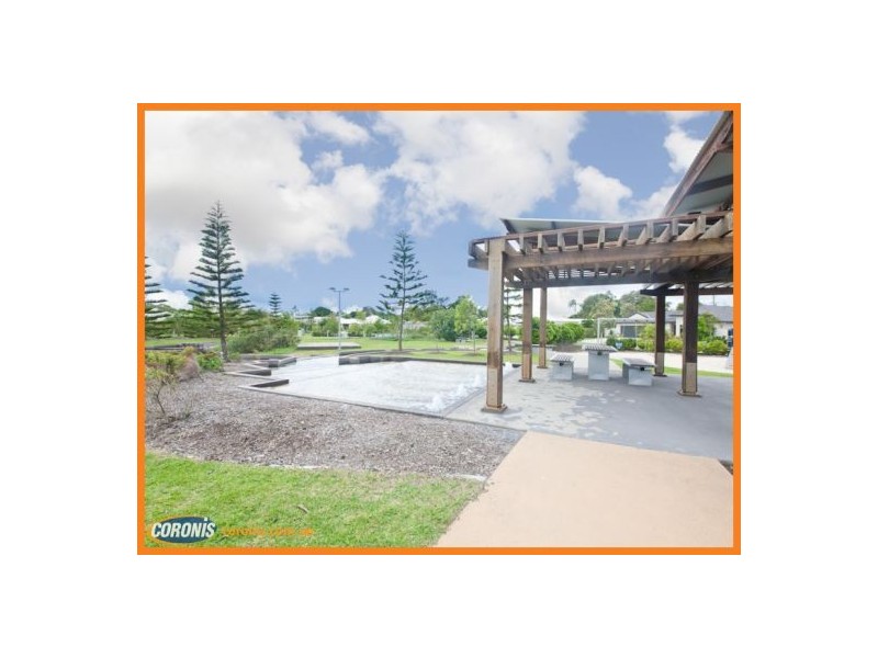 1 Echo Street, Pelican Waters QLD 4551