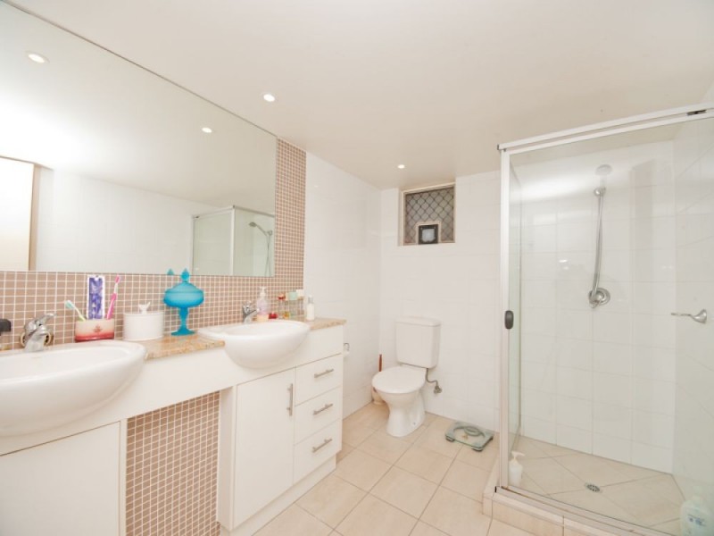 1/34 Canberra Terrace, Caloundra QLD 4551
