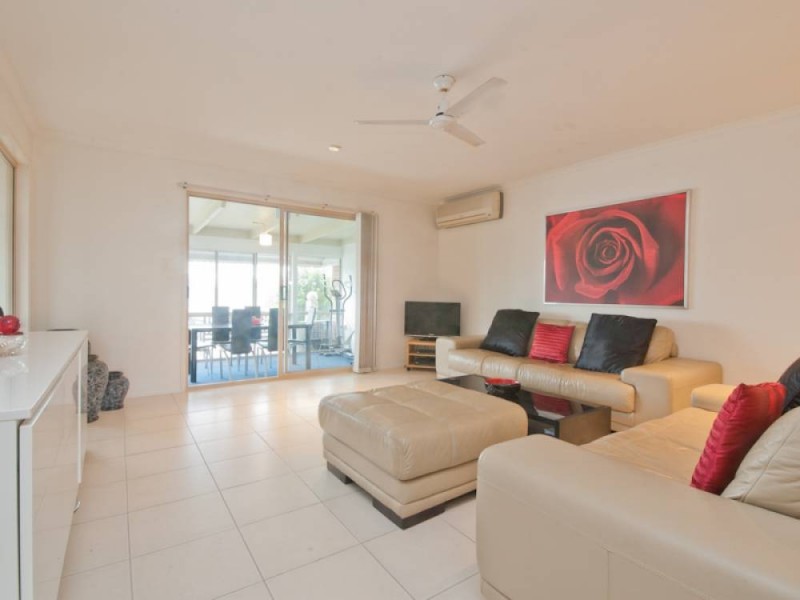 287/6 Melody Court, Warana QLD 4575