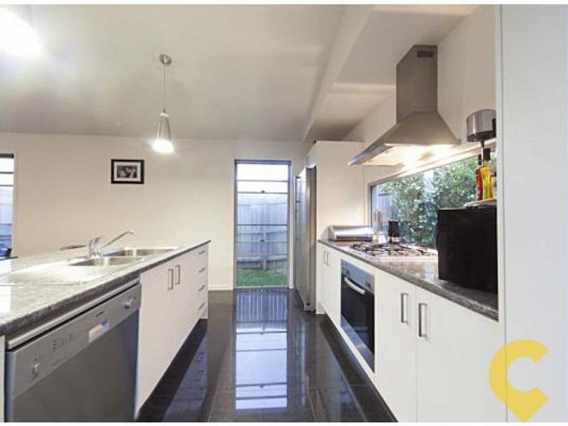 26 Kurrimine Crescent, Mountain Creek QLD 4557