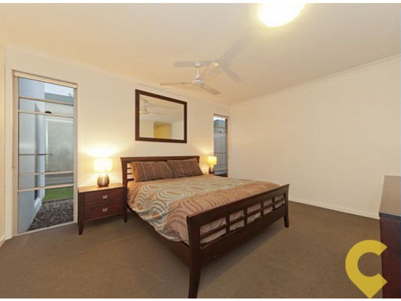 26 Kurrimine Crescent, Mountain Creek QLD 4557