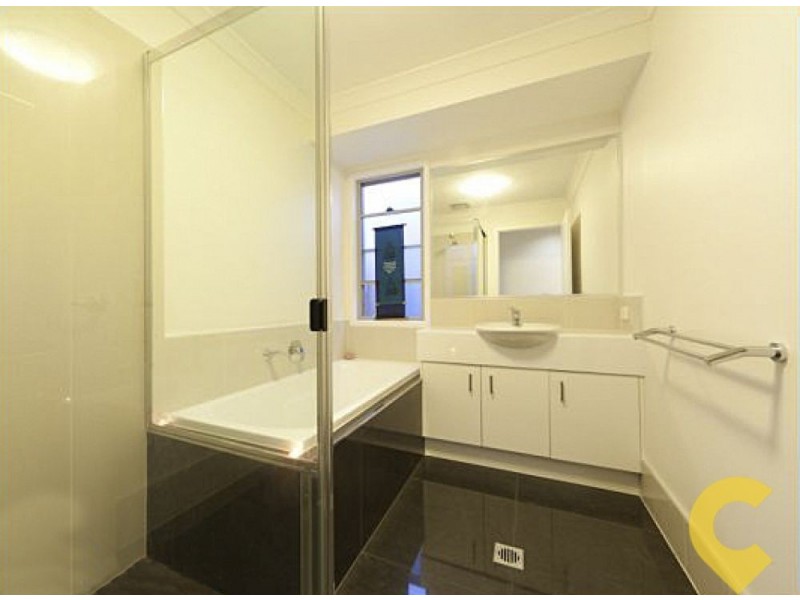 26 Kurrimine Crescent, Mountain Creek QLD 4557