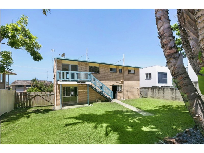 16 Ikara Street, Battery Hill QLD 4551