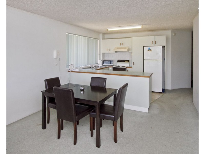 1/58 Esplanade, Golden Beach QLD 4551