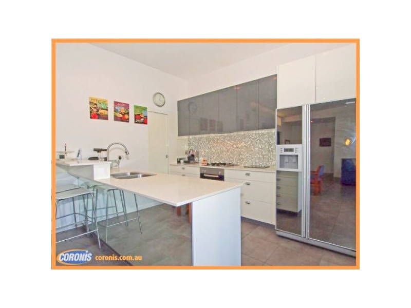 4 Rosella Street, Parrearra QLD 4575