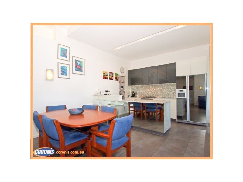 4 Rosella Street, Parrearra QLD 4575