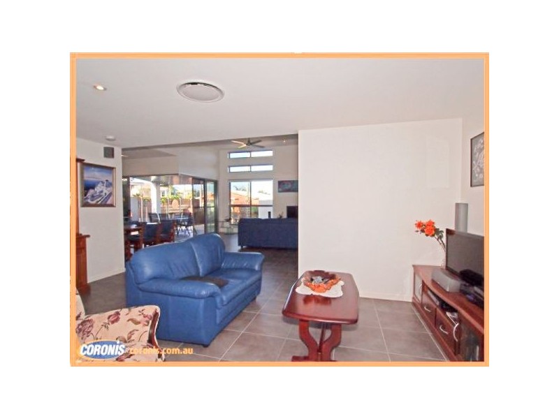 4 Rosella Street, Parrearra QLD 4575