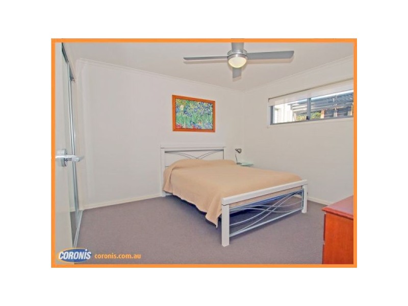 4 Rosella Street, Parrearra QLD 4575
