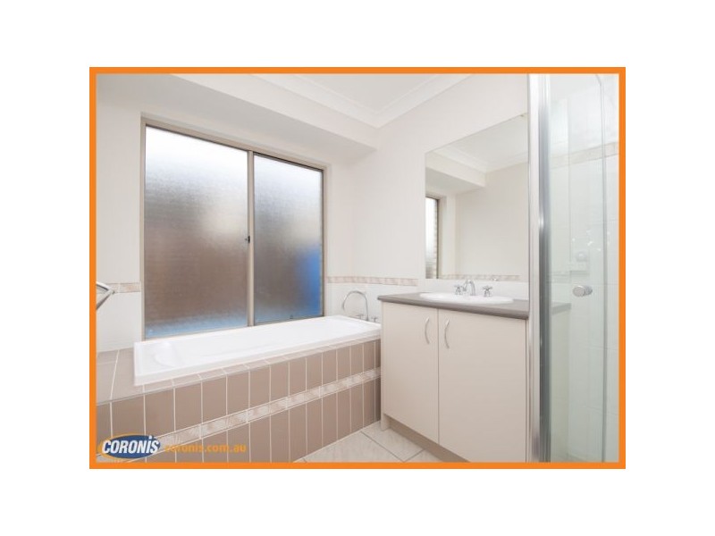 32 Northbrook Street, Caloundra West QLD 4551