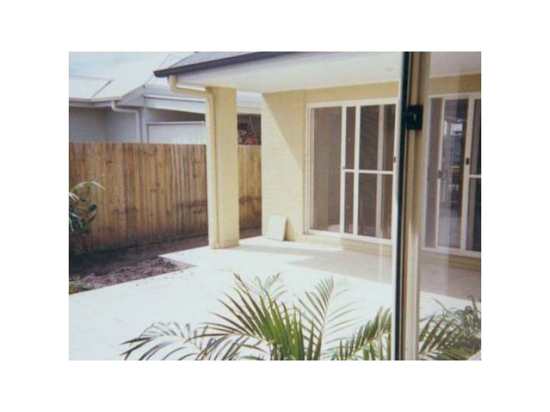 5 Irving Place, Sippy Downs QLD 4556