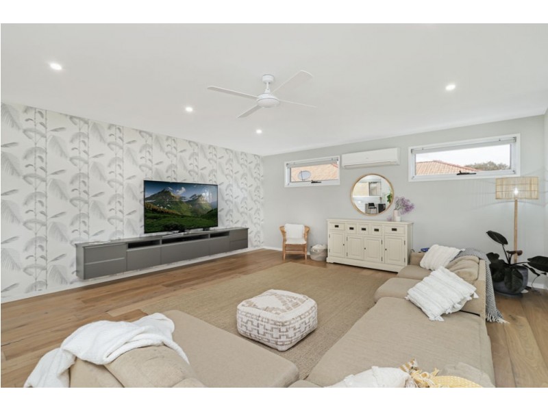 7 Webb Ellis Court, Pelican Waters QLD 4551