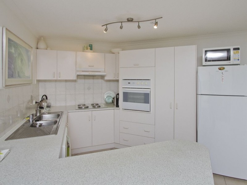 8/145 Lowanna Drive, Buddina QLD 4575