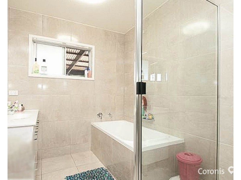 2 Albatross Avenue, Aroona QLD 4551