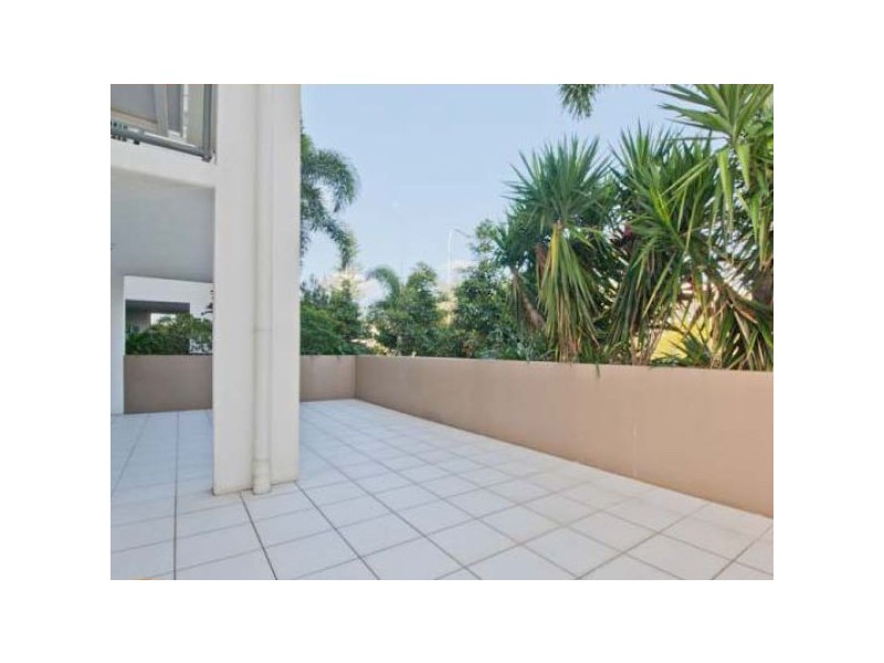 7/4 Grand Parade, Parrearra QLD 4575