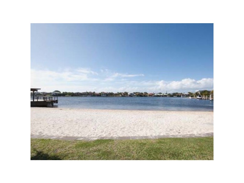 7/4 Grand Parade, Parrearra QLD 4575