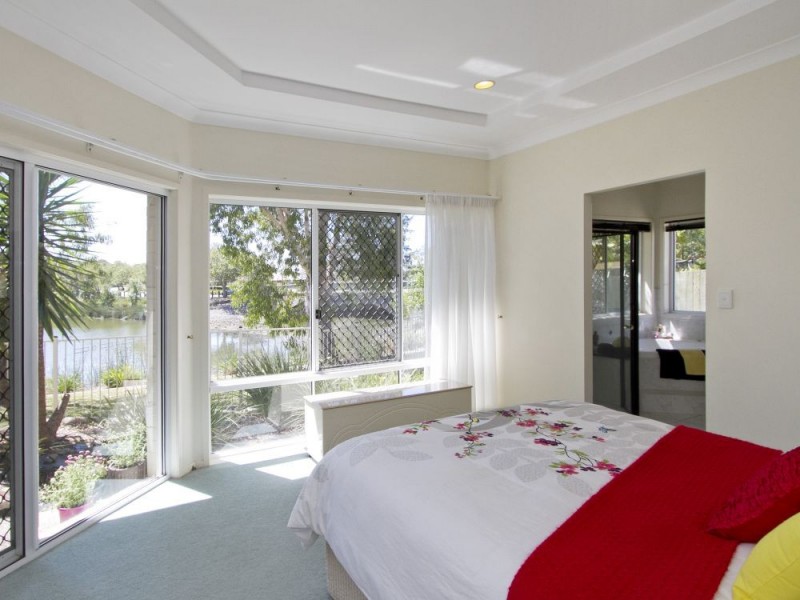 4 Northlake Crescent, Sippy Downs QLD 4556