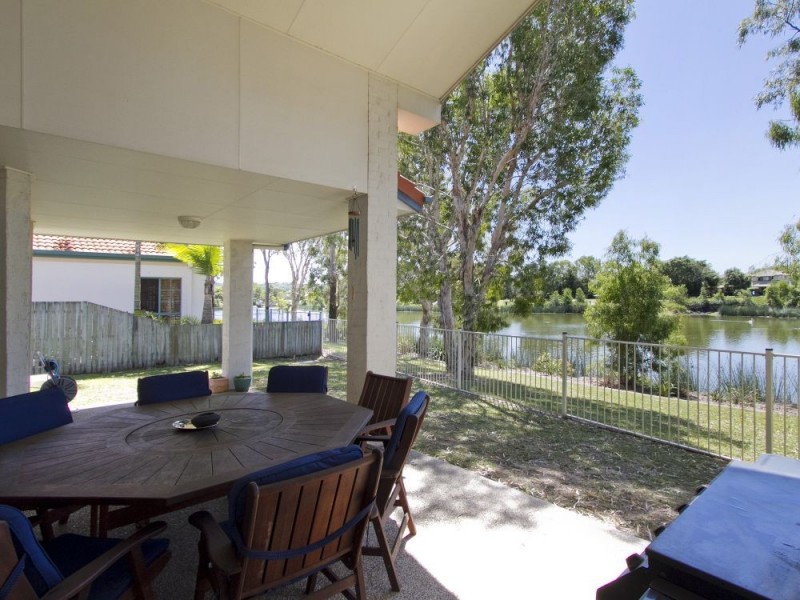4 Northlake Crescent, Sippy Downs QLD 4556