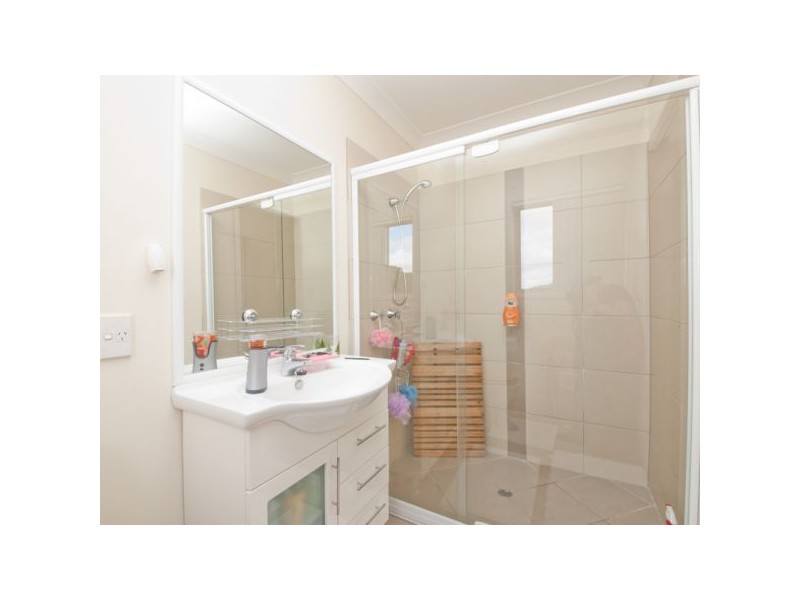 2/76a Carter Road, Nambour QLD 4560