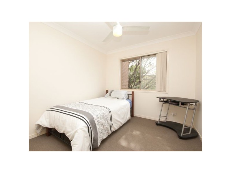 2/76a Carter Road, Nambour QLD 4560