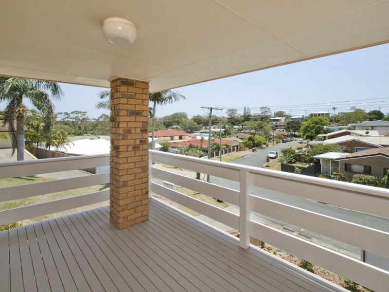 2/37z Hodgens Street, Caloundra QLD 4551