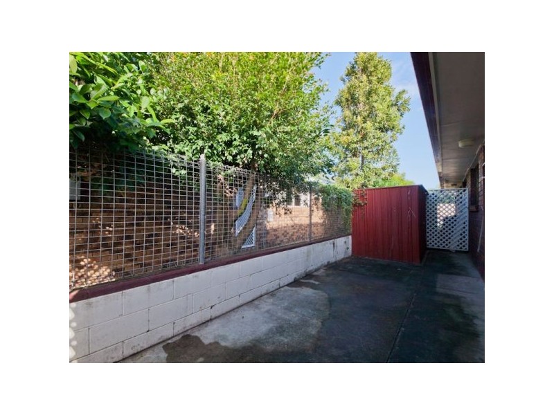 1/3 Ambako Place, Golden Beach QLD 4551