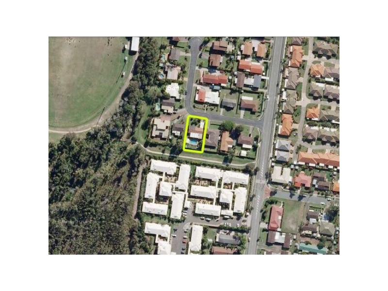 1/3 Ambako Place, Golden Beach QLD 4551