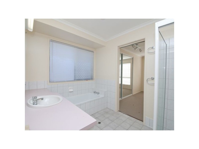 13 Lentara Street, Currimundi QLD 4551