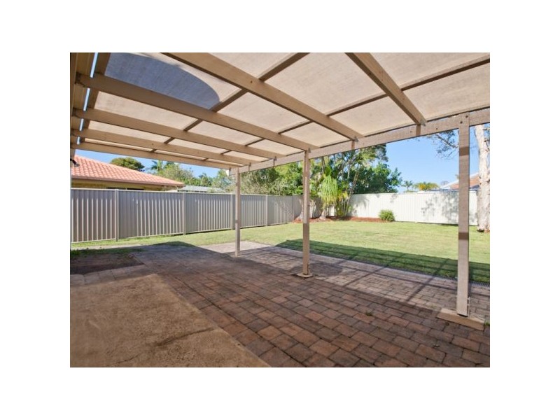 13 Lentara Street, Currimundi QLD 4551